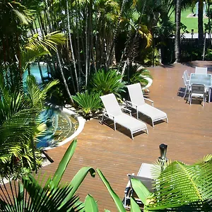 Retreat Apartahotel